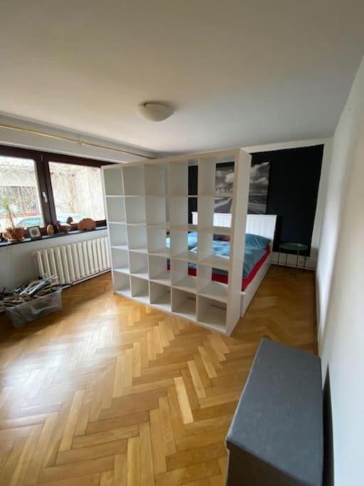Geraeumiges 120M² Haus Mit Garten + Stellplatz Stralsund Exterior foto